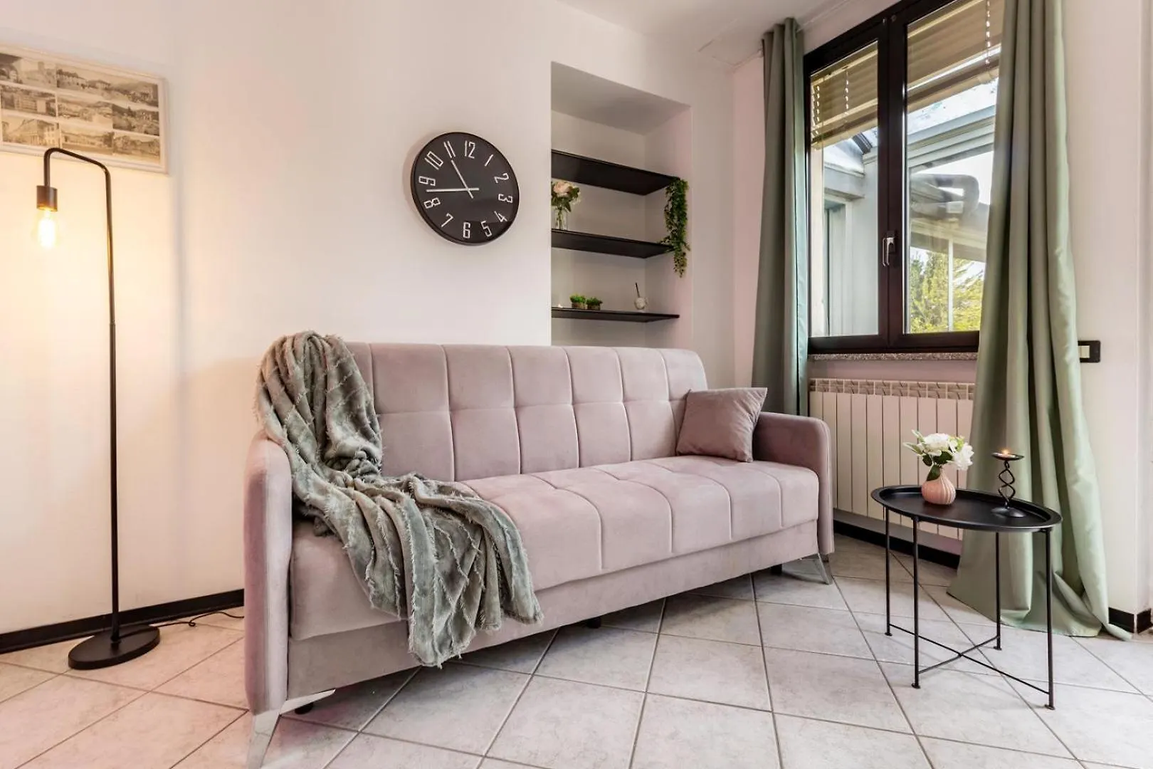 Volta Hub- Parcheggio, Giardino E Lago Como 10 Min 0*,